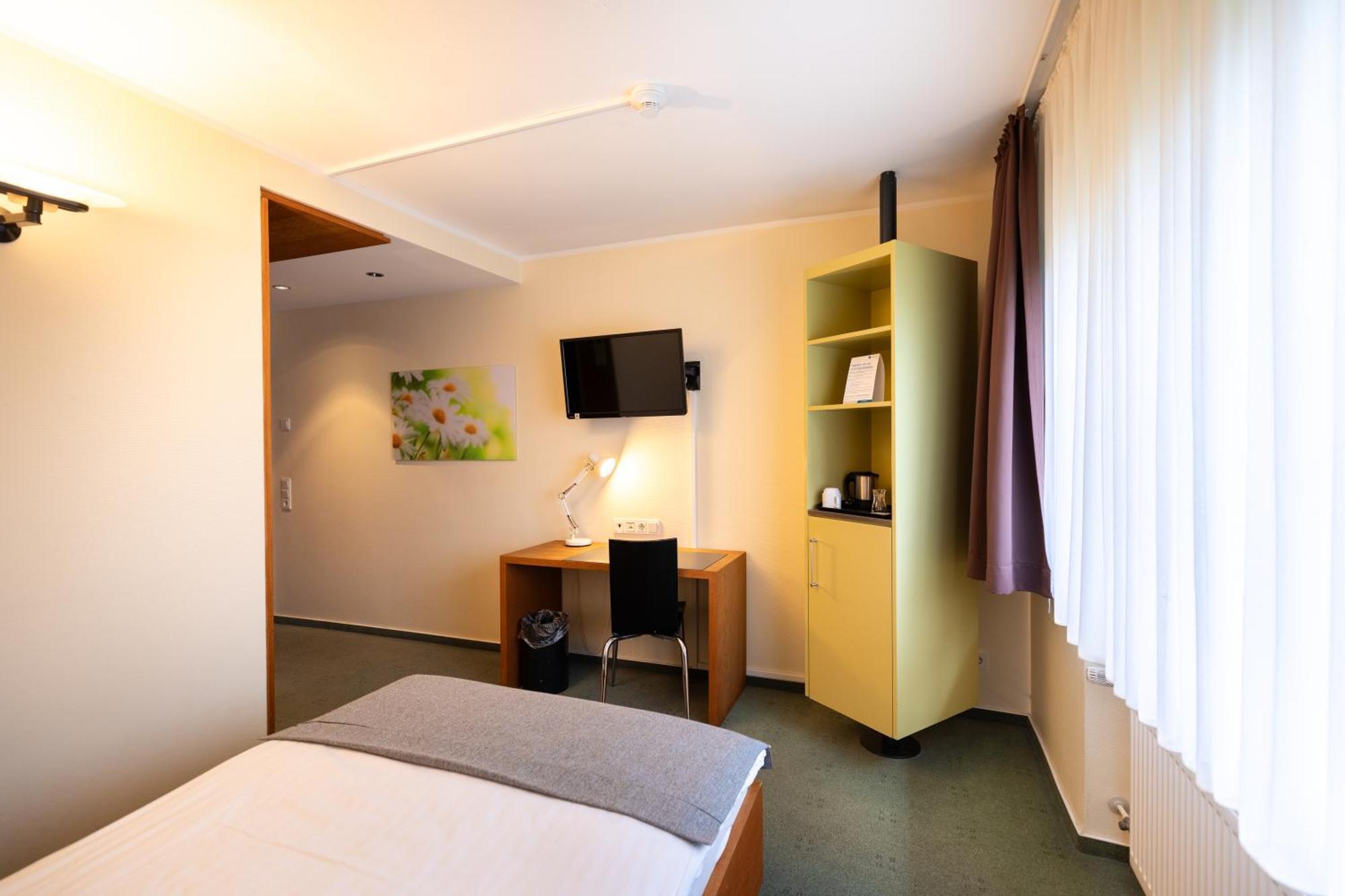 Select Hotel Silence Garden Koeln Exteriör bild