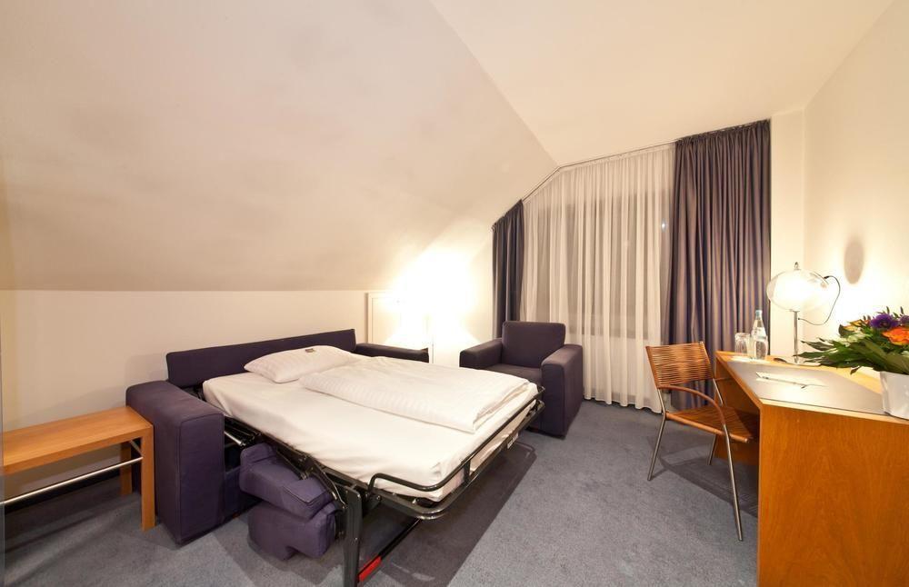 Select Hotel Silence Garden Koeln Exteriör bild