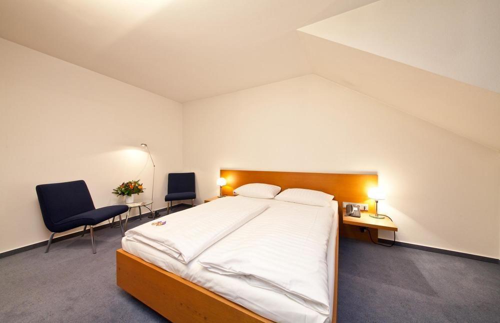 Select Hotel Silence Garden Koeln Exteriör bild