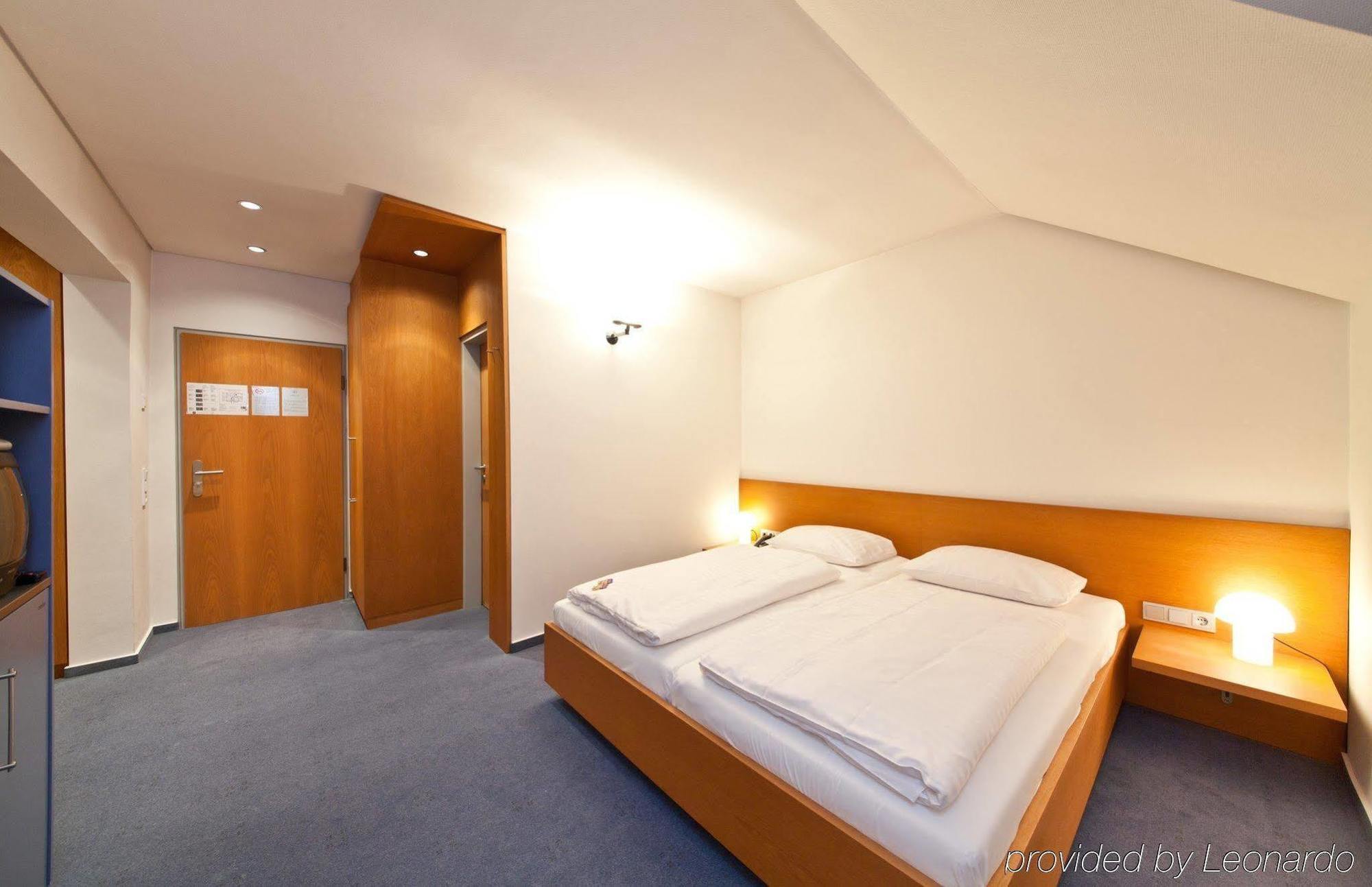 Select Hotel Silence Garden Koeln Exteriör bild